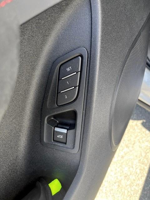 Q3 TFSI quattro, VOLLAUSSTATTUNG