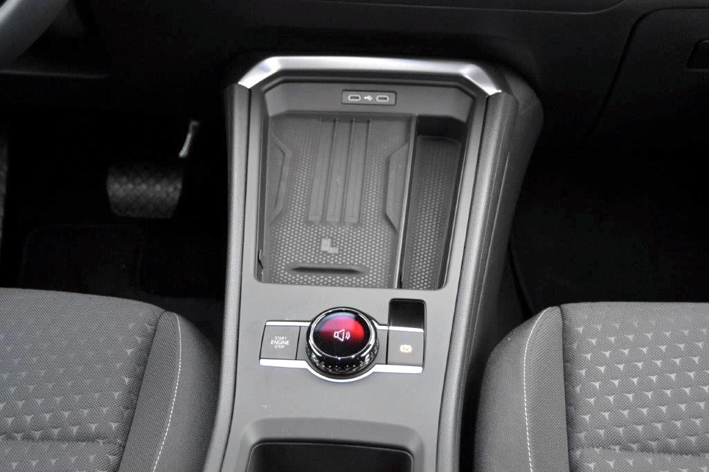 T-Roc 1.5 eTSI 110 kW Life, 5 J. Garantie ab EZ
